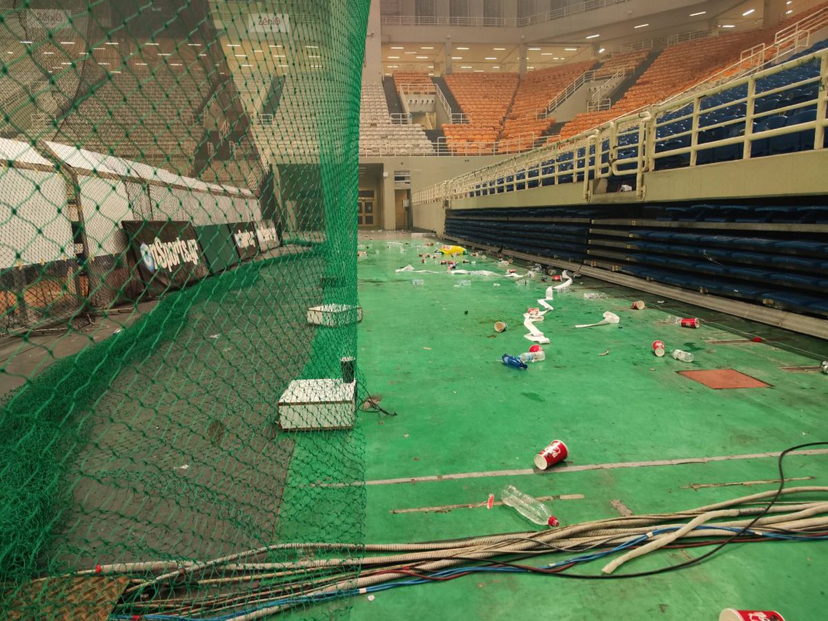 Haos la finala campionatului dintre Panathinaikos și Olympiakos!