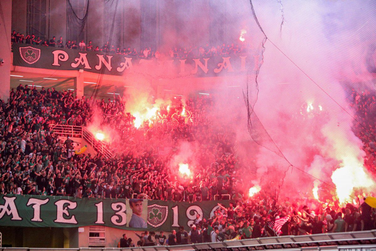 Haos la finala campionatului dintre Panathinaikos și Olympiakos! Fanii gazdelor n-au mai suportat umilința » Colosala OAKA Arena arată ca după război + titlul s-a dat la „masa verde”