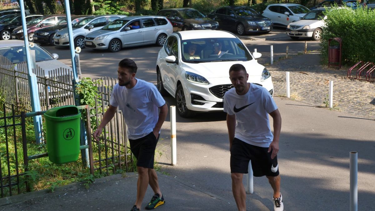 Dinamo a făcut vizita medicală » Ce jucători au lipsit și când sunt așteptați alături de echipă