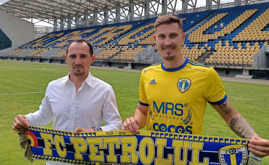 Petrolul a perfectat două transferuri » Un fost fundaș de la CS Mioveni și un portar legitimat 10 ani la Genoa