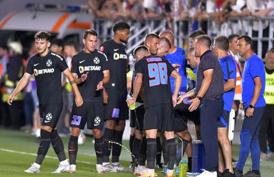 L-au adus de la FCSB, dar fanii și-au pus mâinile în cap: „Gluma zilei, el mai lipsea”