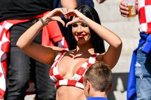 Apariție răvășitoare la EURO 2024 » I-a uimit pe toți în tribune și s-a pozat alături de mulți fani