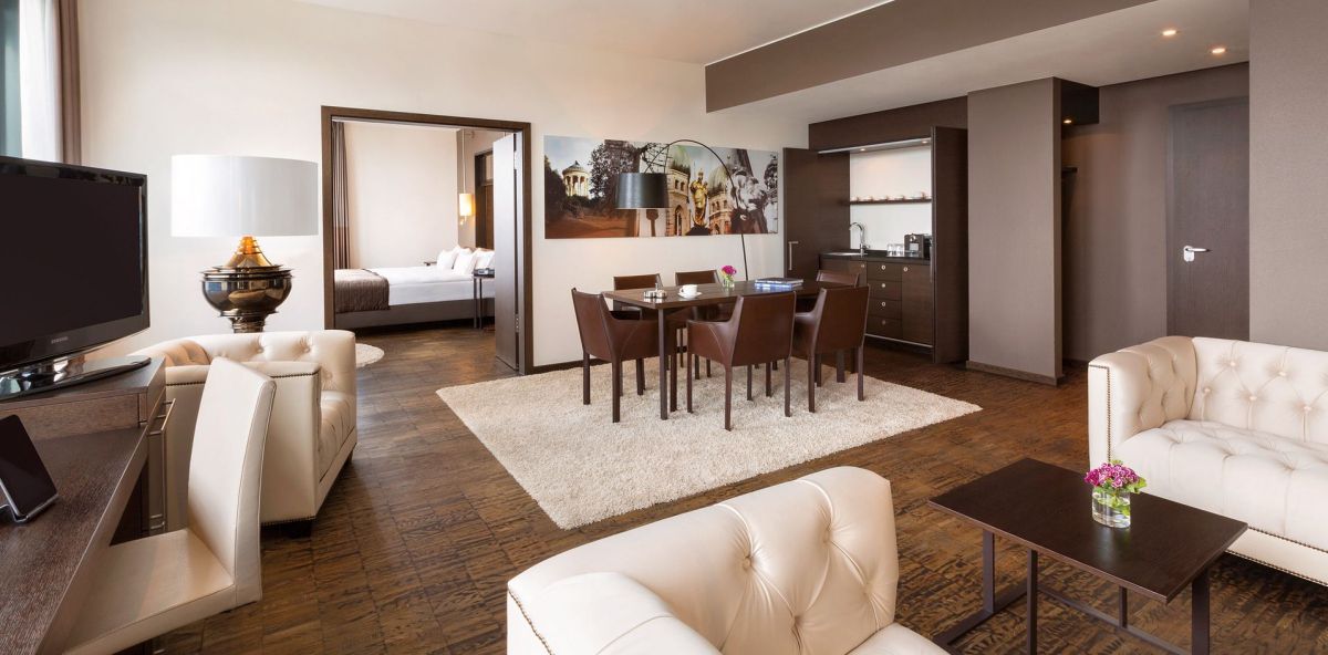 Munchen: INFINITY Hotel & Conference Resort