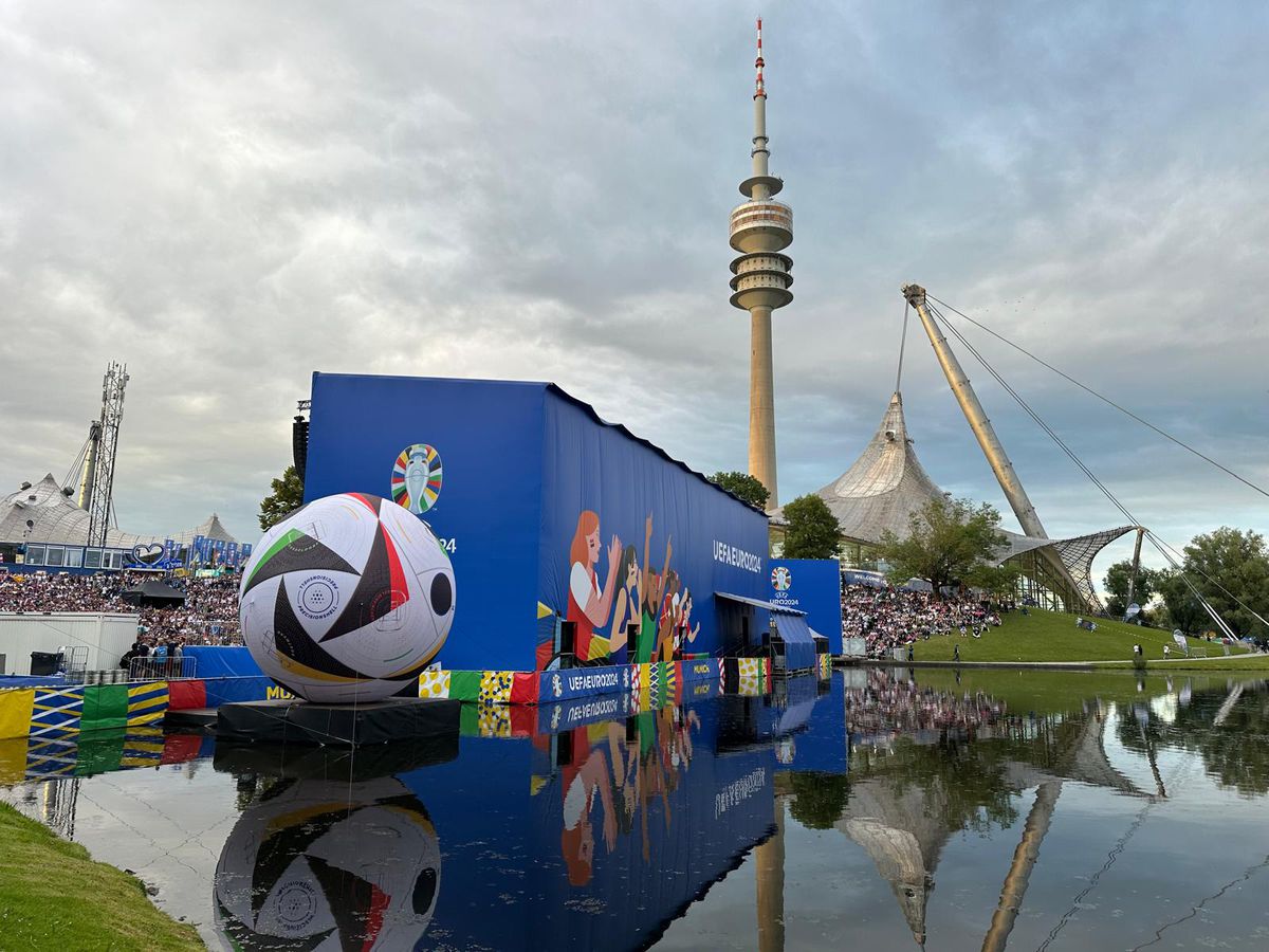 Meci Fan Zone la Munchen - atmosfera memorabila