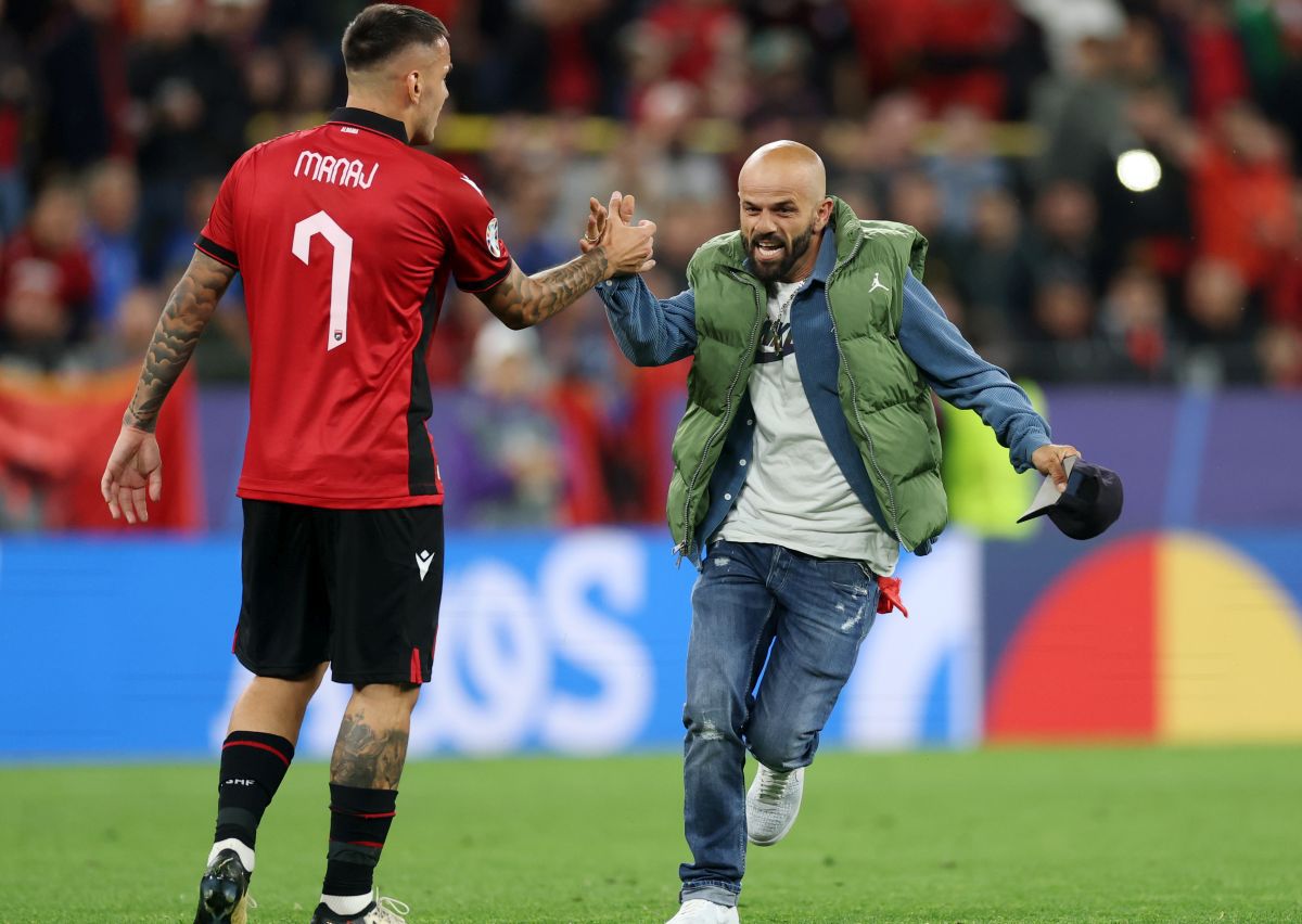 Așa nu! „Invadator” pe teren, în prelungirile de la Italia - Albania