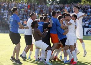 Imagini de colecție la Focșani, după victoria memorabilă cu CS Dinamo! Mii de fani, în extaz după promovarea în Liga 2