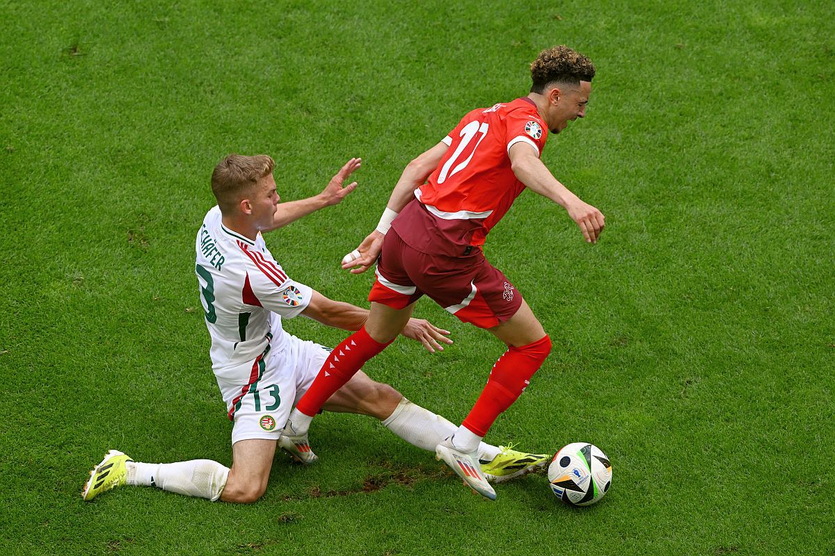 Ungaria - Elveția 1-3 » Fotbal cu Fiola din partea maghiarilor, geniul lui Aebischer rezolvă meciul! Duel cu Germania pentru locul 1 în grupă?