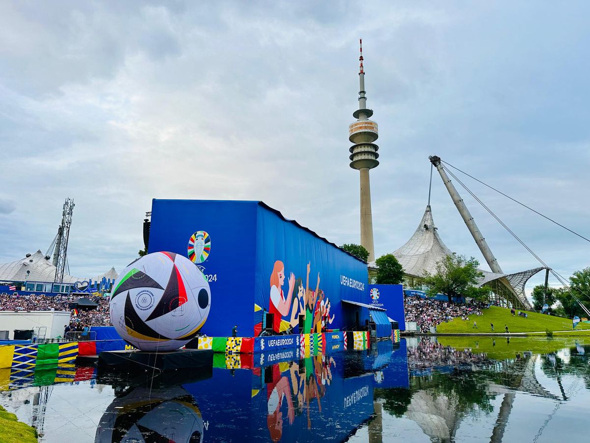 Cum se trăiește un meci de Euro în fan-zone-ul de la Munchen » Experiență memorabilă, dar sunt cozi și prețuri uriașe la orice!