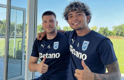 Universitatea Craiova s-a reunit duminică: 29 de fotbaliști prezenți, 5 noutăți în lotul lui Rădoi
