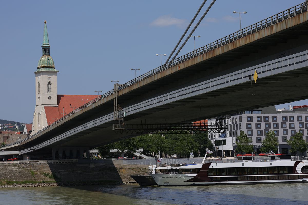 Bratislava medievală