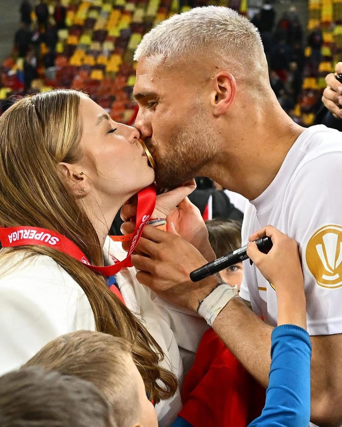 Antonia Salanta, iubita lui Daniel Bîrligea, 2025