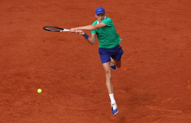 Înainte de revenirea pe teren, Jannik Sinner a vorbit despre înfrângerea din finala Roland Garros: „E vorba de perspectivă”
