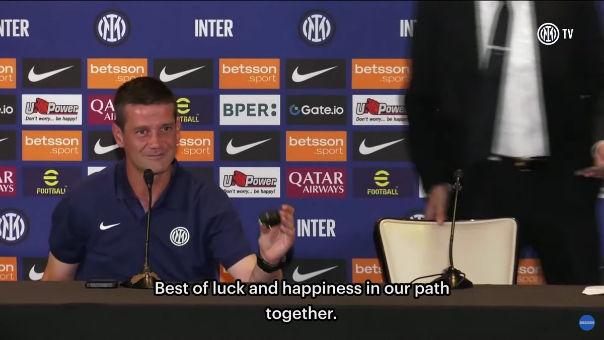 Cristi Chivu, întrerupt de ofițerul de presă al lui Inter