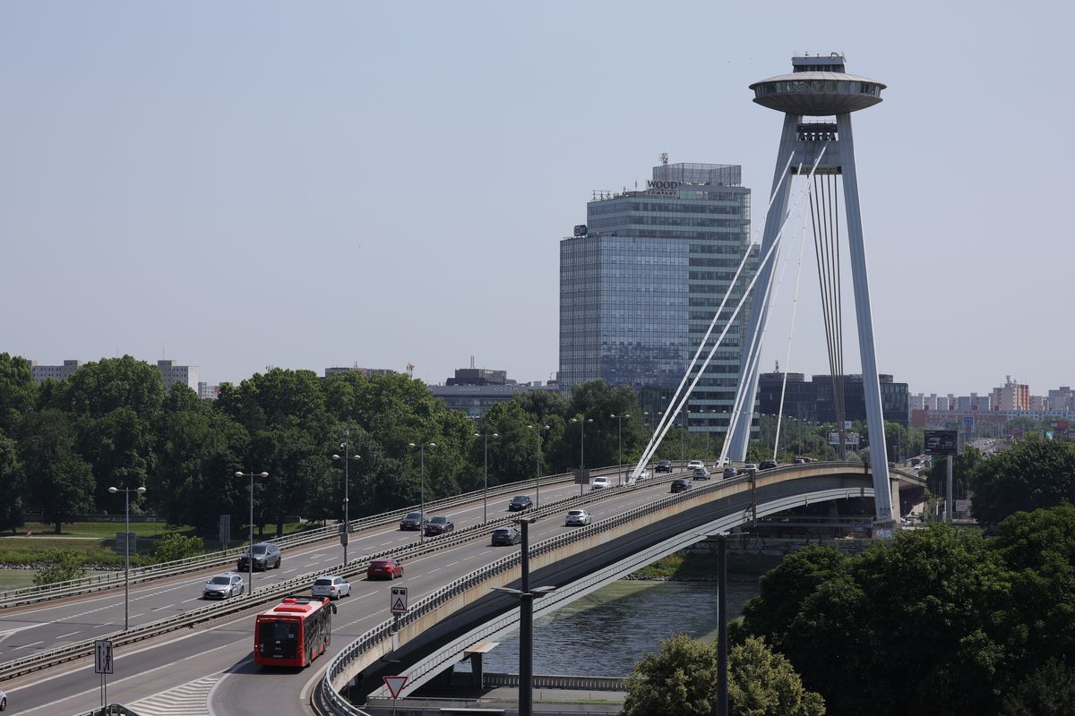 Un contrast frapant! Concluzii după o săptămână în Bratislava: prețuri, trafic + care este asemănarea neașteptată cu Bucureștiul