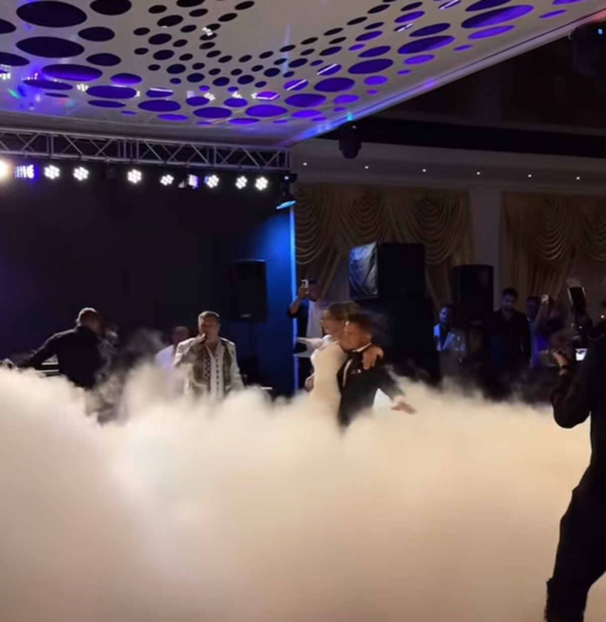 Marius Ștefănescu s-a căsătorit, sâmbătă, la Caracal » Un singur coechipier de la FCSB zărit la eveniment