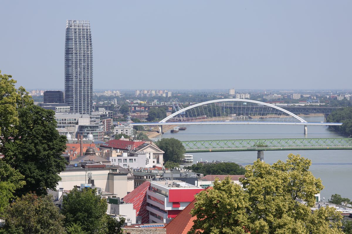 Un contrast frapant! Concluzii după o săptămână în Bratislava: prețuri, trafic + care este asemănarea neașteptată cu Bucureștiul