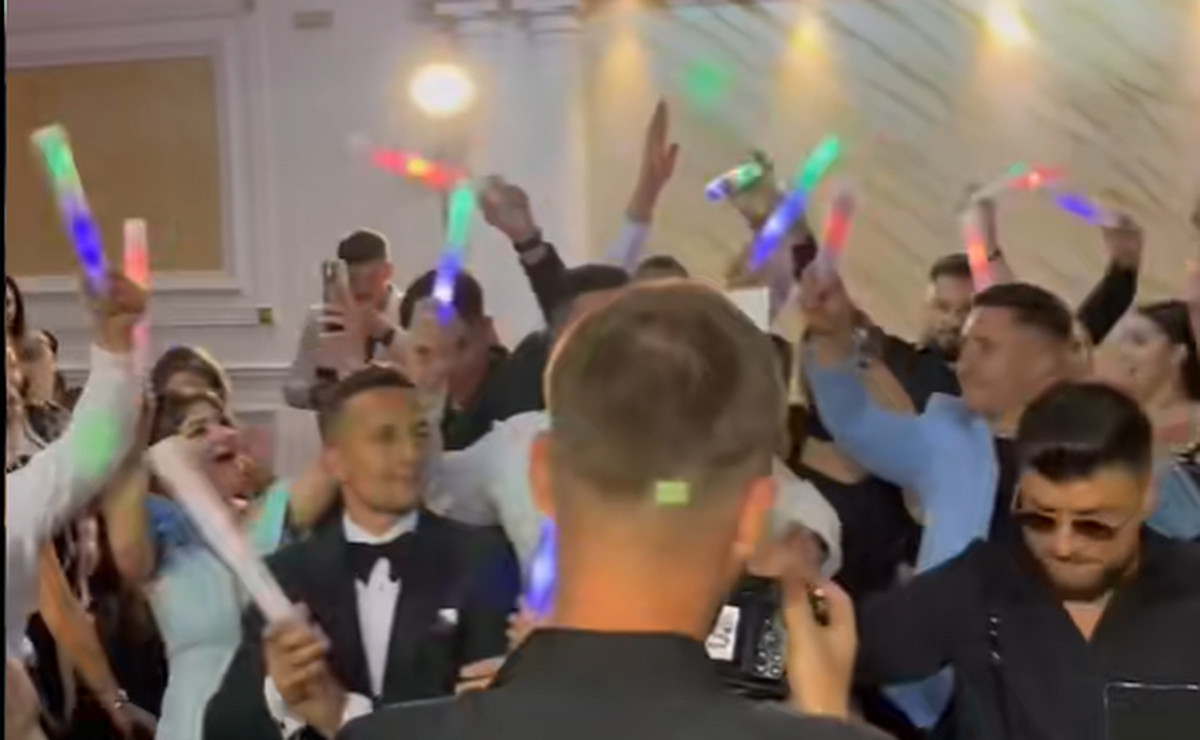 Marius Ștefănescu s-a căsătorit, sâmbătă, la Caracal » Un singur coechipier de la FCSB zărit la eveniment