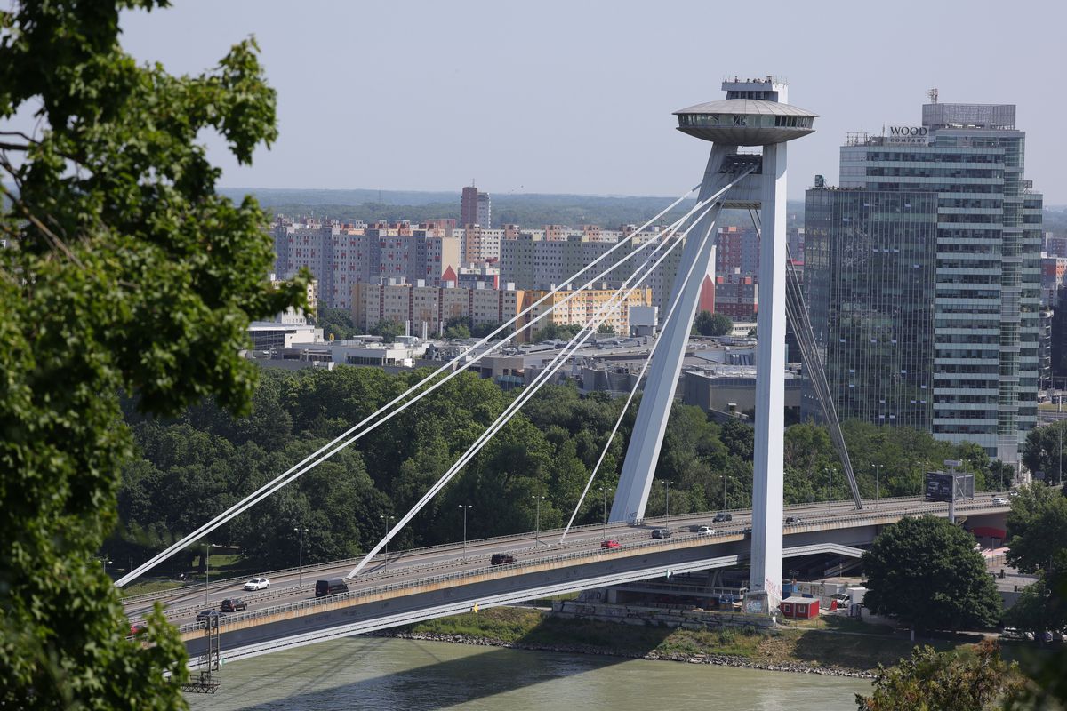 Un contrast frapant! Concluzii după o săptămână în Bratislava: prețuri, trafic + care este asemănarea neașteptată cu Bucureștiul