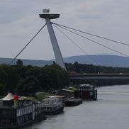 Turnul UFO din Bratislava FOTO: Ionuţ Iordache (GSP)