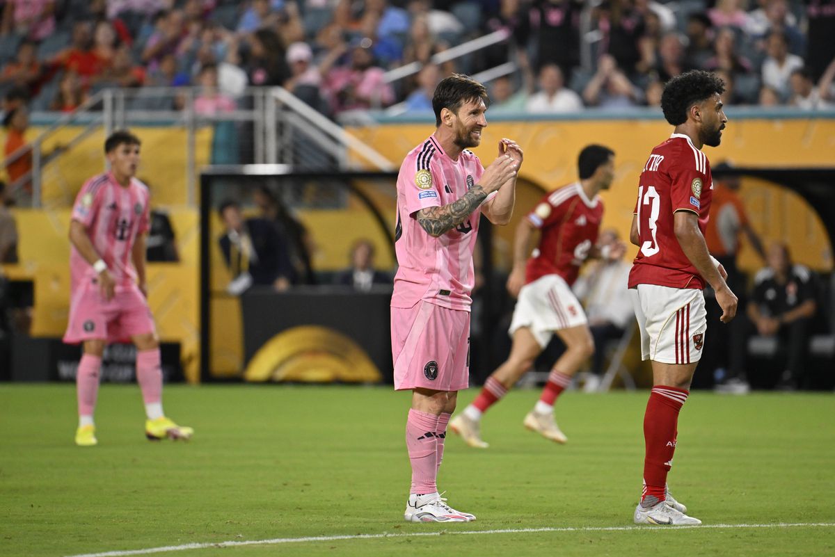 Lionel Messi și Luis Suarez au deschis Campionatul Mondial al Cluburilor » Ceremonia a fost impresionantă