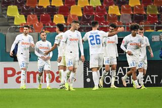 Fotbalistul își negociază plecarea de la Universitatea Craiova și nu va fi prezent la reunirea lotului