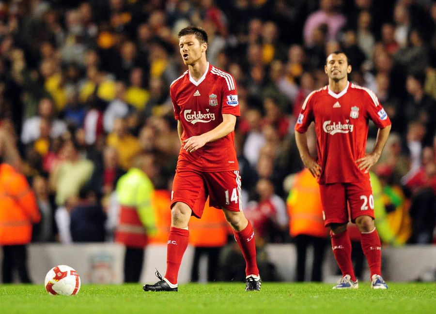 Xabi Alonso și Javier Mascherano, colegi la Liverpool între 2007 și 2009 // FOTO: Getty Images Istoricul personal mai presus de prietenie: „Nu îi doresc succes lui Xabi Alonso la Real Madrid”