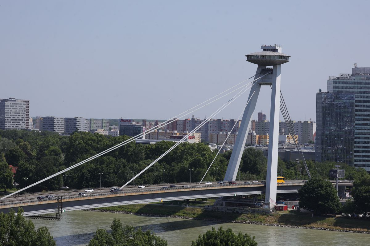 Un contrast frapant! Concluzii după o săptămână în Bratislava: prețuri, trafic + care este asemănarea neașteptată cu Bucureștiul