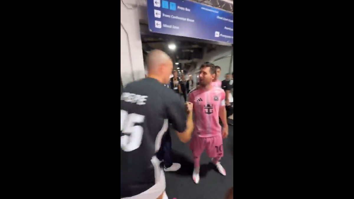 Gestul prin care excentricul IShowSpeed l-a sfidat pe Lionel Messi la Campionatul Mondial al Cluburilor! Argentinianul n-a stat pe gânduri