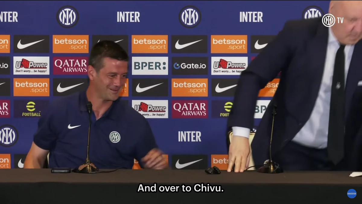 Cristi Chivu, întrerupt de ofițerul de presă al lui Inter