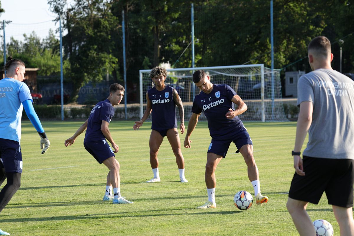 Reunire lot Universitatea Craiova