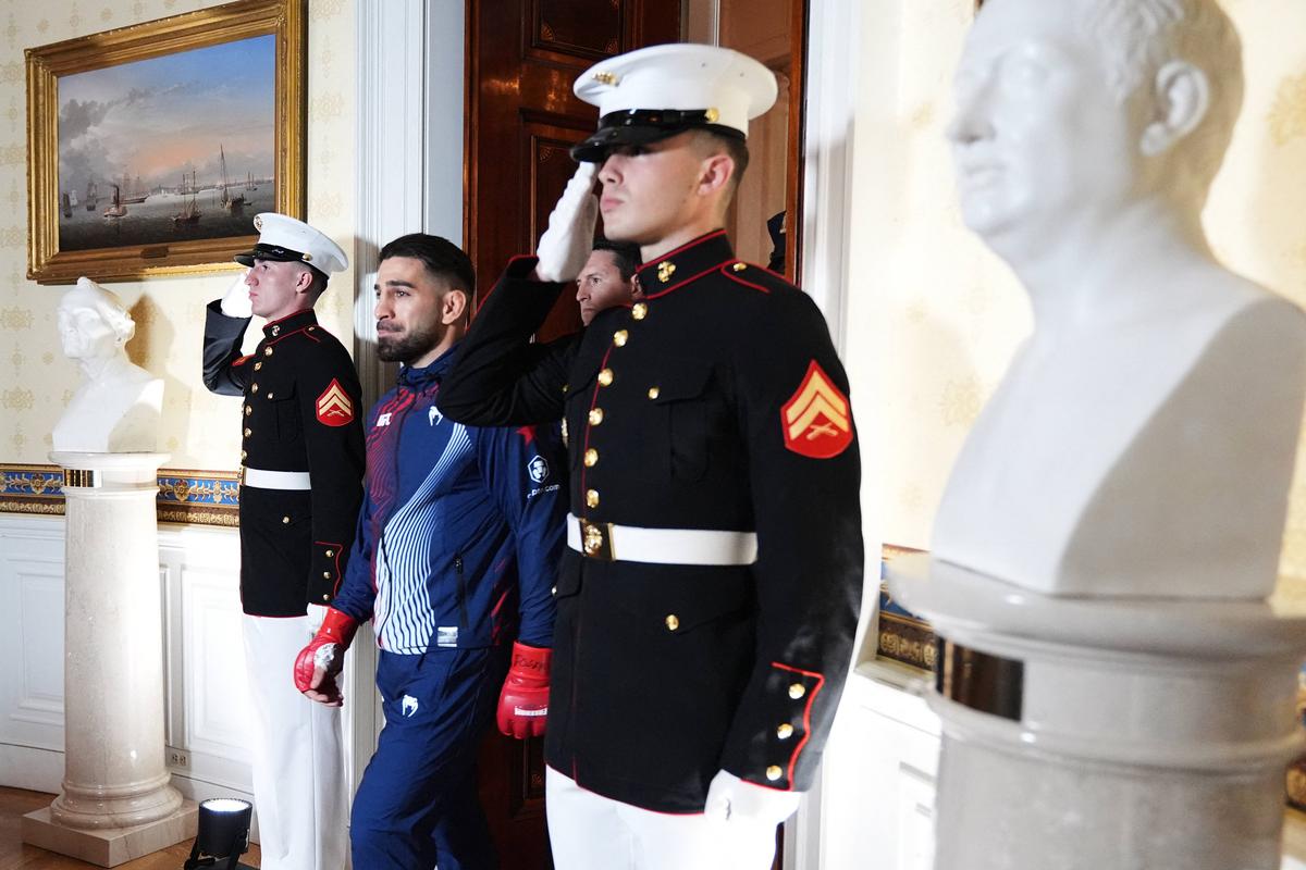 Donald Trump - gala UFC Casa Albă