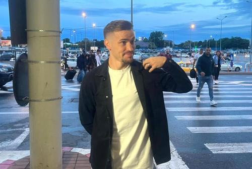 Darius Olaru (28 de ani), căpitanul de la FCSB, a plecat luni dimineață în Belgia pentru a face vizita medicală la Royale Union St. Gilloise.