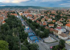 Peste 15.000 de participanți la prima ediție Sport Arena Streetball Sibiu » Cine sunt câștigătorii de anul acesta