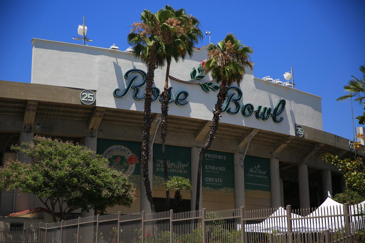 GSP a vizitat Rose Bowl » Ce am găsit în jurul stadionului pe care Generația de Aur făcea istorie în 1994