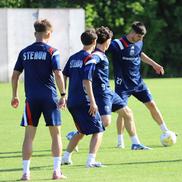 Reunire Steaua 15.06.2026 // FOTO: Facebook @Steaua București