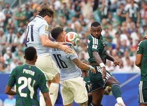 Arabia Saudită - Uruguay 1-1! Echipa lui Marcelo Bielsa, frânată de îndârjirea saudiților