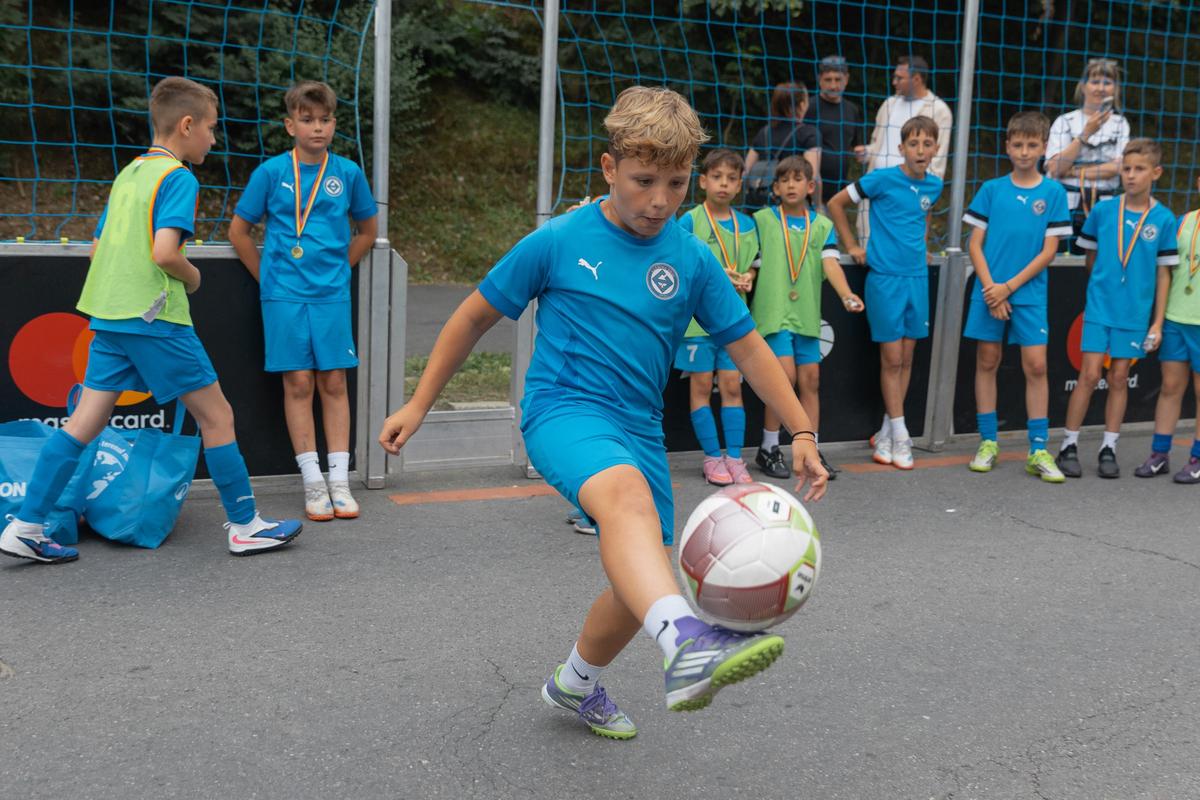 Peste 15.000 de participanți la prima ediție Sport Arena Streetball Sibiu » Cine sunt câștigătorii de anul acesta