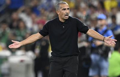 Selecționer aproape de demitere, după eșecul de la Mondial! Scandal în vestiar