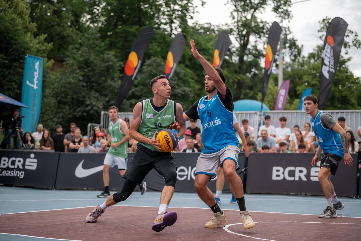Peste 15.000 de participanți la prima ediție Sport Arena Streetball Sibiu » Cine sunt câștigătorii de anul acesta
