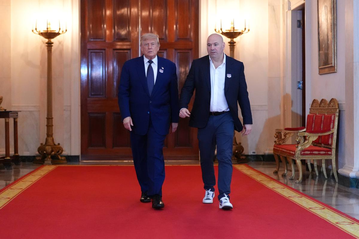 În timp ce Suedia o zdrobea pe Tunisia, Zlatan Ibrahimovic era alături de Donald Trump