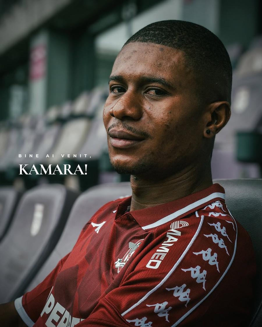 Rapid l-a transferat pe Mohammed Kamara // foto: Facebook Rapid Rapid a anunțat al doilea transfer al zilei: contract până în 2028!