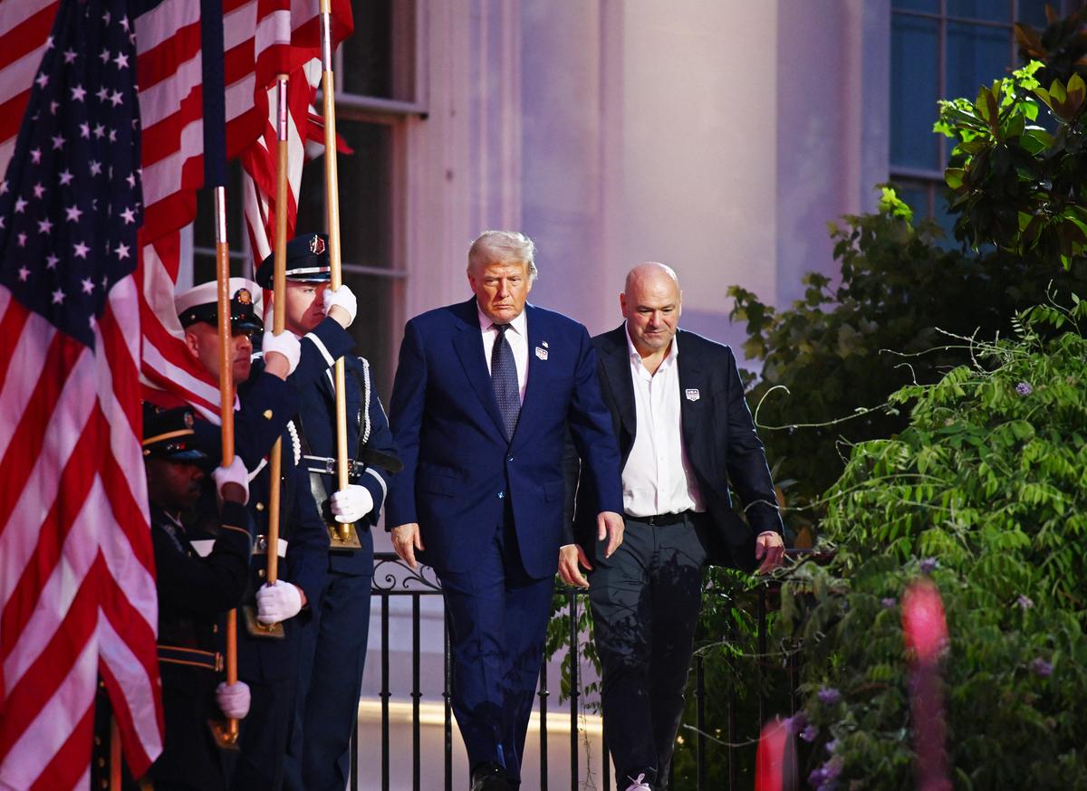 În timp ce Suedia o zdrobea pe Tunisia, Zlatan Ibrahimovic era alături de Donald Trump
