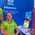 Arbitrul australian Shaun Evans este acuzat că a făcut un gest cu mână asociat cu „puterea albă”