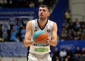 De pe malul Volgăi, pe malul Someșului! U-BT Cluj-Napoca a transferat un baschetbalist cu meciuri în naționala Serbiei