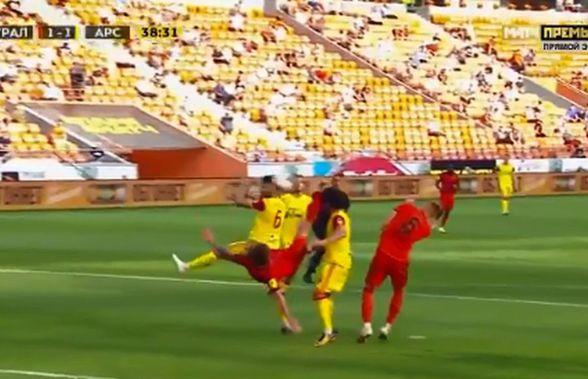 VIDEO Ce golazo: Eric Bicfalvi, „foarfecă” de zile mari în Rusia!