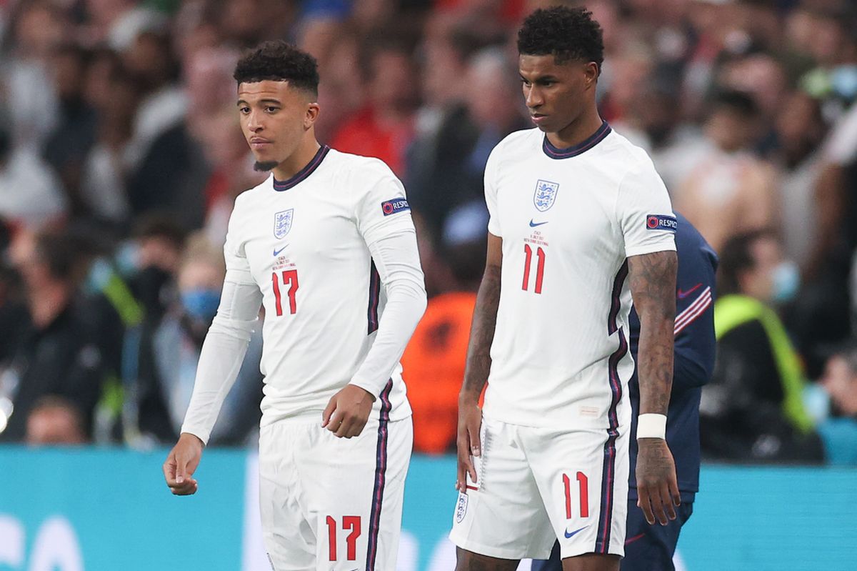 Patru persoane acuzate de rasism față de jucătorii Angliei după finala EURO, arestate