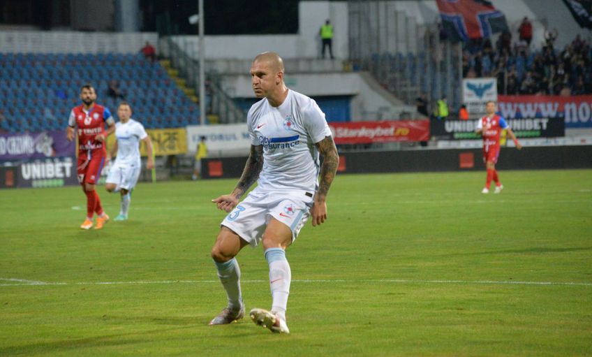 FC Botoșani și FCSB au remizat, scor 0-0, în debutul campionatului. Basarab Panduru l-a „împachetat” la final pe Zdenek Ondrasek