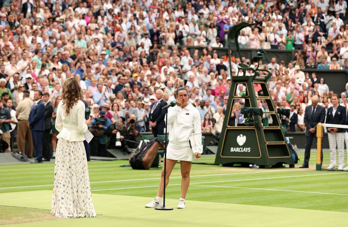 Prăbușirea lui Jabeur din finala Wimbledon a adus numele lui Halep în discuție