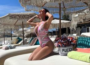 Natalia Mateuț, poze explozive pe plaja din Saint Tropez: „Vara perfectă”