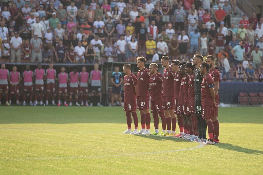 Fotbalul învinge gradele » Ce nu s-a văzut la TV în CFR Cluj - Dinamo, din prima etapă a Superligii